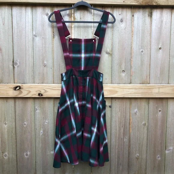 Collectif Kayden Festive Check Dungaree Dress Size XS Red Green Plaid Pinafore - Picture 7 of 14